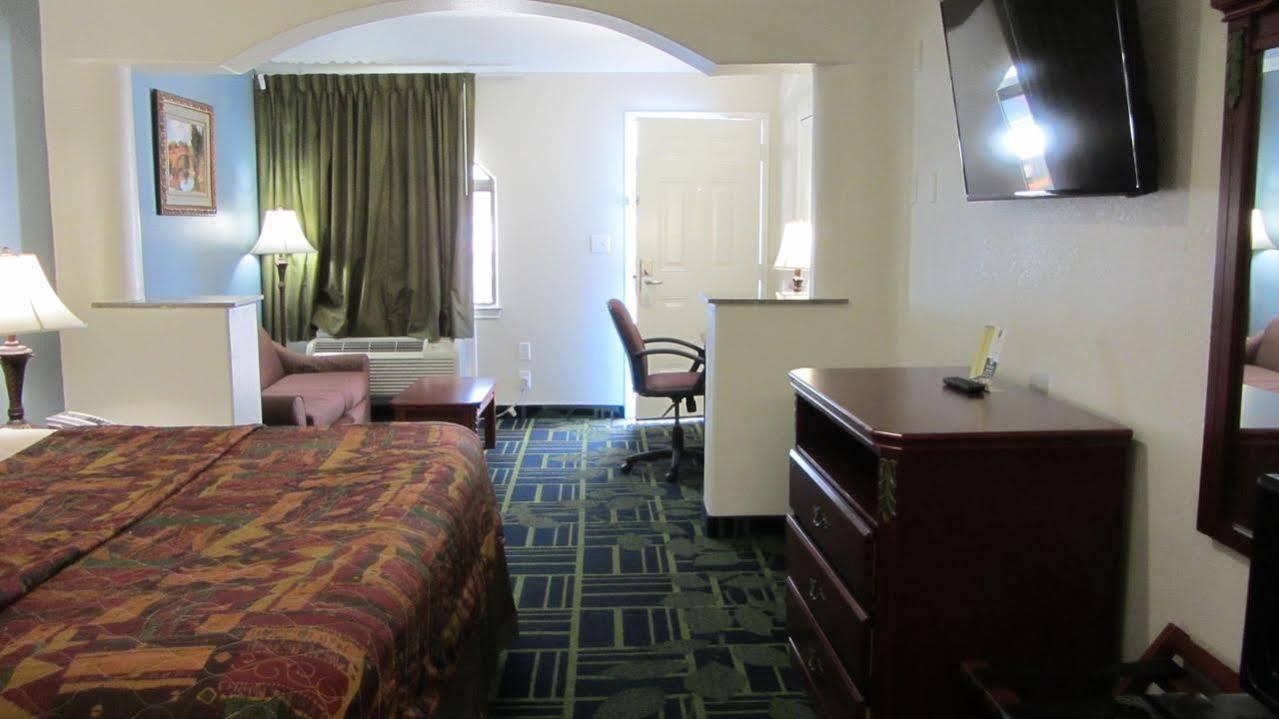 Regency Inn Porter ภายนอก รูปภาพ